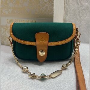 DOONEY & BOURKE  Wristlet